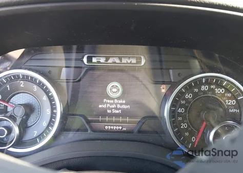 2021 Ram 1500 Big Horn Quad Cab 4X4 6'4 Box from USA, damaged, VIN 1C6SRFBT6MN683623